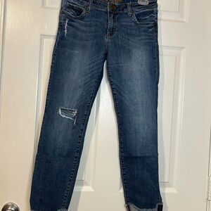 Kut from the Kloth Dark Blue Cropped Jeans. Crosslisted
